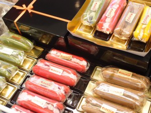OLYMPUS DIGITAL CAMERA マカロング2